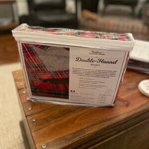 Vermont Country Store Double-Flannel Throw